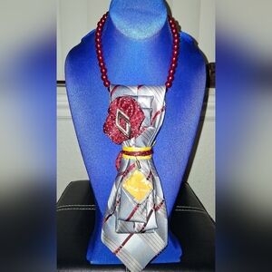 👔 IT'S A SALE!! DEBONAIR TIE NECKLACE 👔